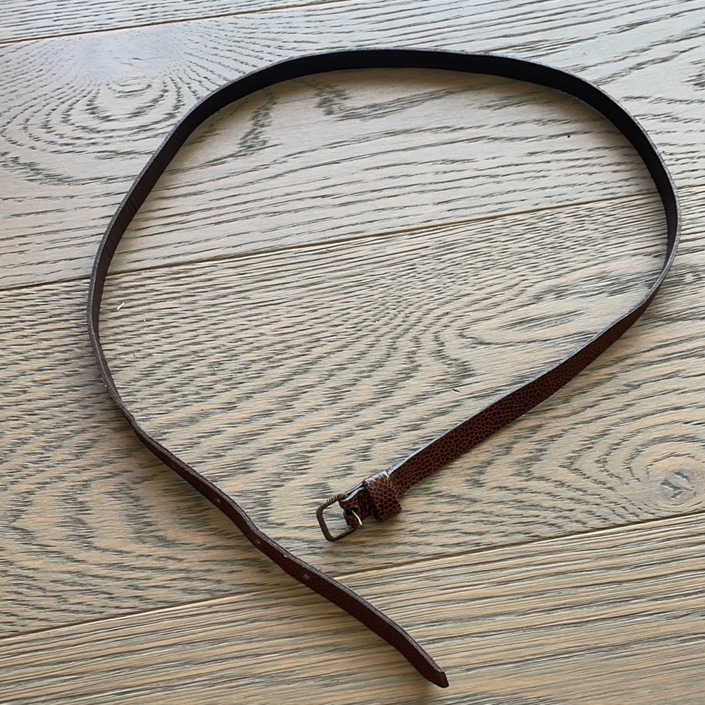 Elie Tahari brown leather belt